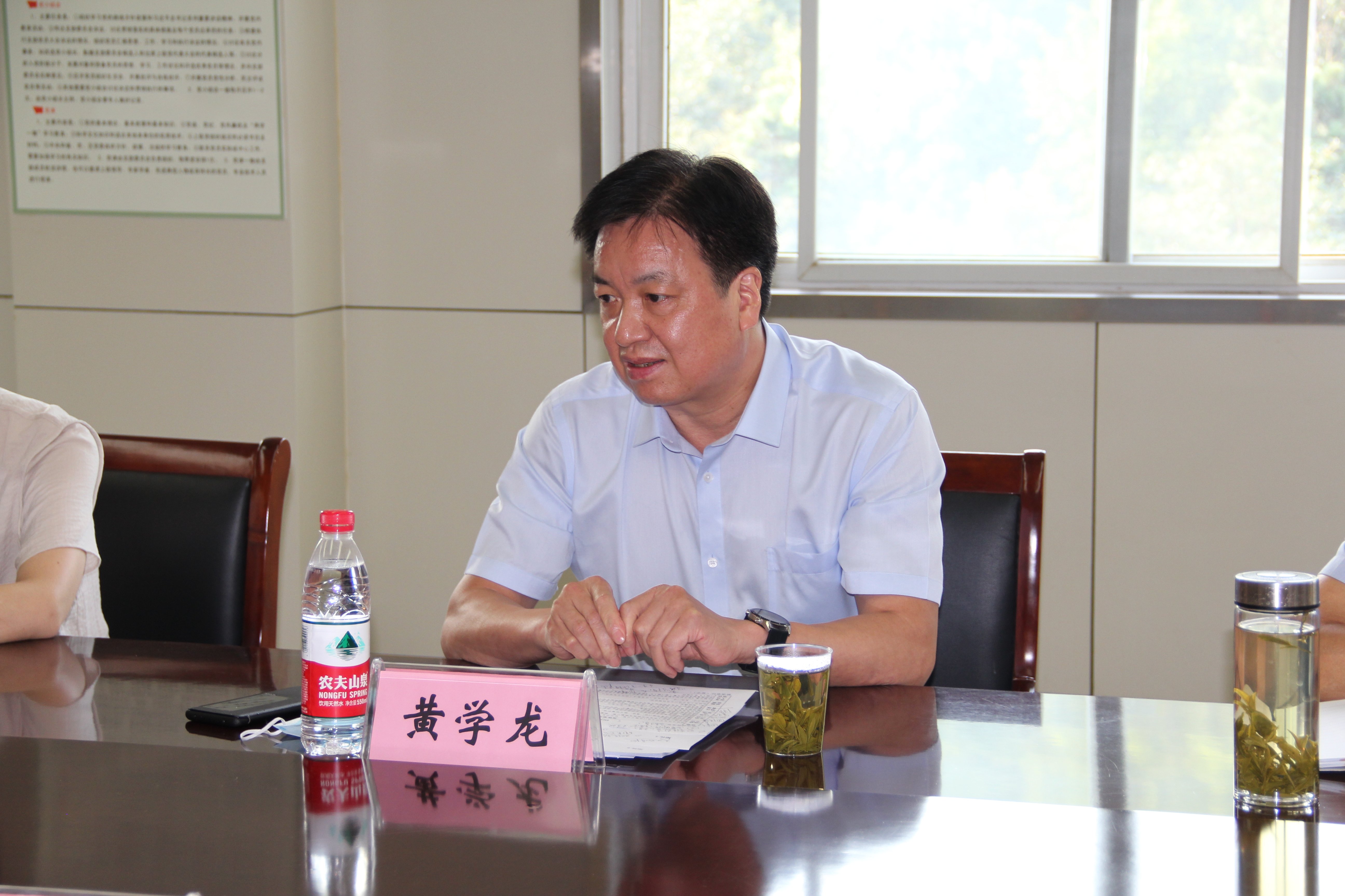 黃學(xué)龍副市長(zhǎng)督導(dǎo)我院疫情防控工作