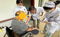 重陽義診行，關(guān)愛滿灰河